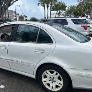 2004 Mercedes-BENZ E-CLASS 照片 6