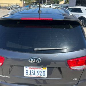 صورة 16 لـ 2018 KIA SORENTO LX V6