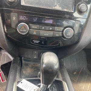 2014 Nissan ROGUE SL 缩略图 51