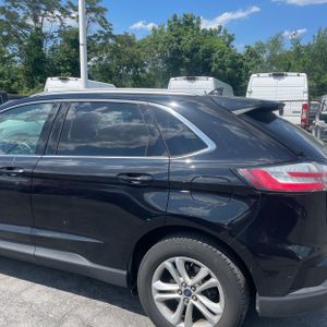 FORD EDGE SEL - 5