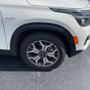 صورة مصغرة 20 لـ 2023 KIA SELTOS EX