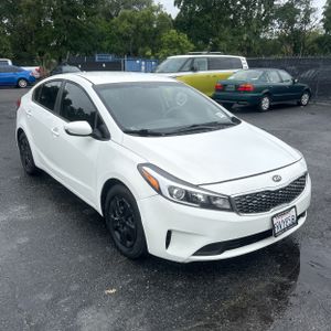 KIA FORTE LX - 7