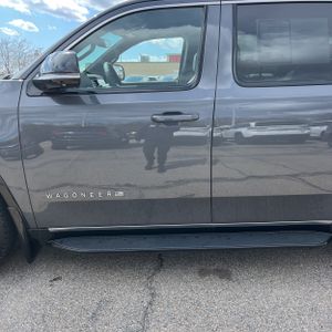 JEEP WAGONEER SERIES III - 4