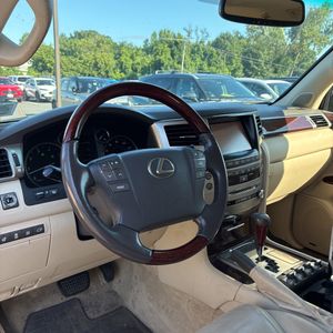 2014 Lexus LX 570 BASE 照片 39