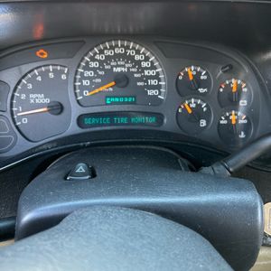 صورة مصغرة 40 لـ 2004 Chevrolet TAHOE LS