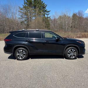 TOYOTA HIGHLANDER - 10