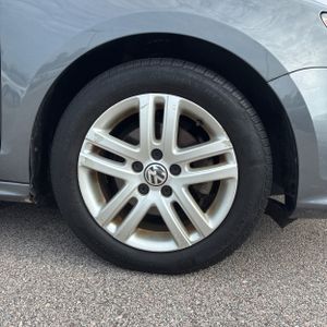 صورة 20 لـ 2015 Volkswagen JETTA S