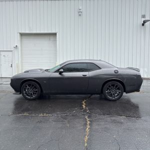 DODGE CHALLENGER GT - 3