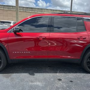 CHEVROLET TRAVERSE LT - 4