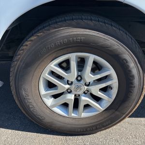 صورة مصغرة 18 لـ 2018 Nissan FRONTIER SV