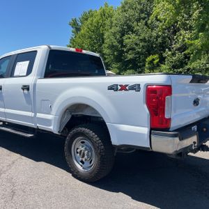 FORD F-250 SUPER DUTY XL - 6