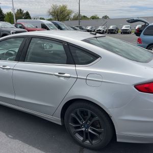 FORD FUSION SE - 6