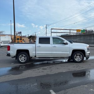 CHEVROLET SILVERADO 1500 LTZ - 10