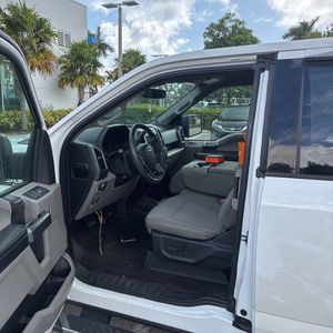 صورة مصغرة 32 لـ 2019 FORD F-150 XLT