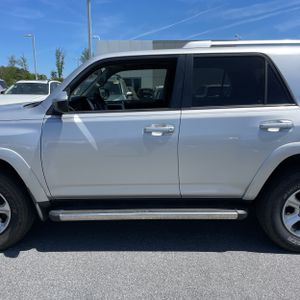 TOYOTA 4RUNNER - 4