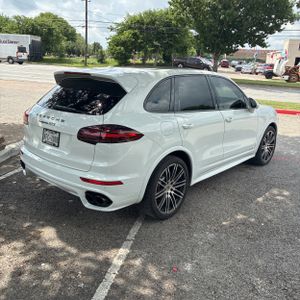 PORSCHE CAYENNE GTS - 8