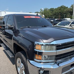 2015 Chevrolet SILVERADO 2500HD LT — миниатюра 11
