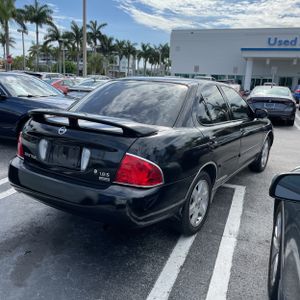 NISSAN SENTRA 1.8S - 8