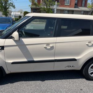 KIA SOUL BASE - 4