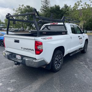 TOYOTA TUNDRA - 8