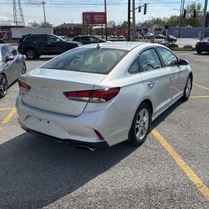 HYUNDAI SONATA SEL - 8