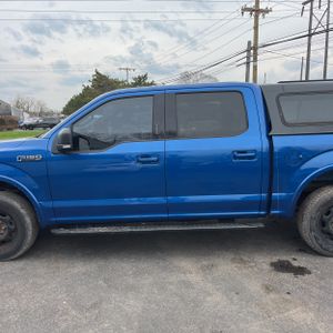 FORD F-150 XLT - 4