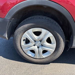 2015 Toyota RAV4 LE — фото 19