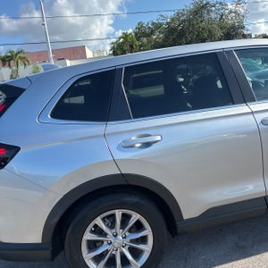 2024 Honda CR-V EX-L photo 9
