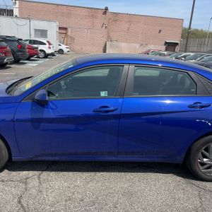 HYUNDAI ELANTRA SEL - 4