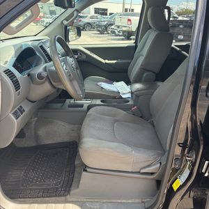 صورة مصغرة 32 لـ 2013 Nissan FRONTIER SV