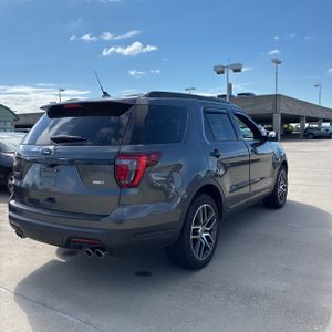FORD EXPLORER SPORT - 8