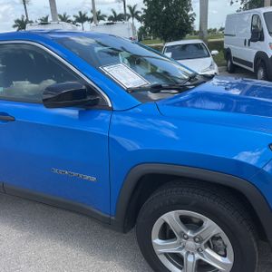 صورة مصغرة 13 لـ 2024 JEEP COMPASS SPORT