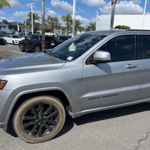 JEEP GRAND CHEROKEE ALTITUDE - 2
