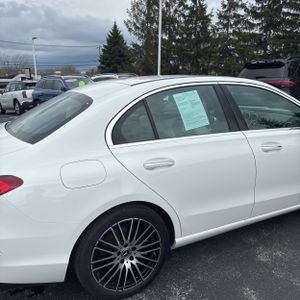 MERCEDES-BENZ C-CLASS - 9