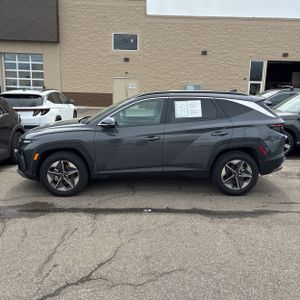 HYUNDAI TUCSON SEL PREMIUM - 3