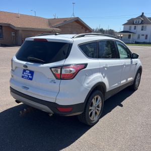 FORD ESCAPE SE - 8