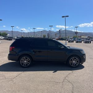 FORD EXPLORER SPORT - 10
