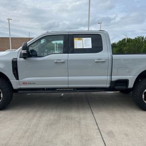 FORD F-250 SUPER DUTY PLATINUM - 3