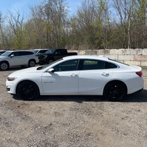 CHEVROLET MALIBU 1LT - 3