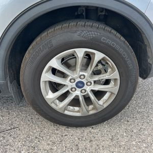 صورة مصغرة 18 لـ 2022 FORD ESCAPE SE