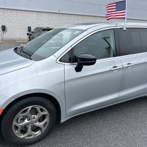 CHRYSLER PACIFICA LIMITED - 2
