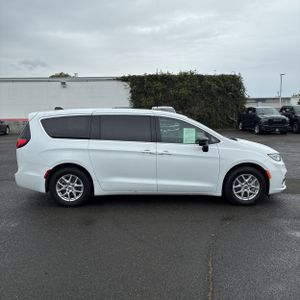 CHRYSLER PACIFICA SELECT - 10