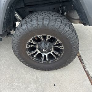 صورة مصغرة 18 لـ 2020 JEEP GLADIATOR SPORT