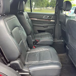 صورة مصغرة 35 لـ 2017 FORD EXPLORER PLATINUM