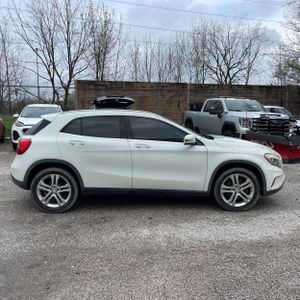 MERCEDES-BENZ GLA - 6