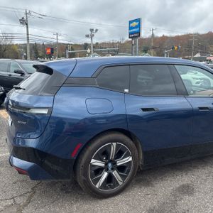 BMW IX XDRIVE50 - 9