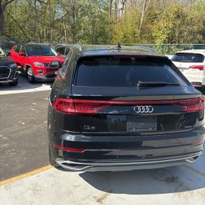 AUDI Q8 PREMIUM PLUS - 5