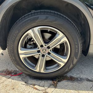 2018 Mercedes-BENZ GLC thumbnail 19