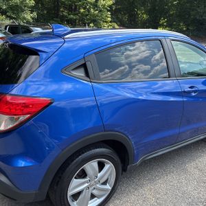 2019 Honda HR-V EX-L photo 9