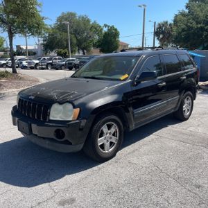 JEEP GRAND CHEROKEE LAREDO - 1